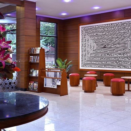 Multazam Hotel Solo Zewnętrze zdjęcie