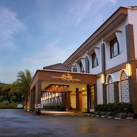 Multazam Hotel Solo Zewnętrze zdjęcie