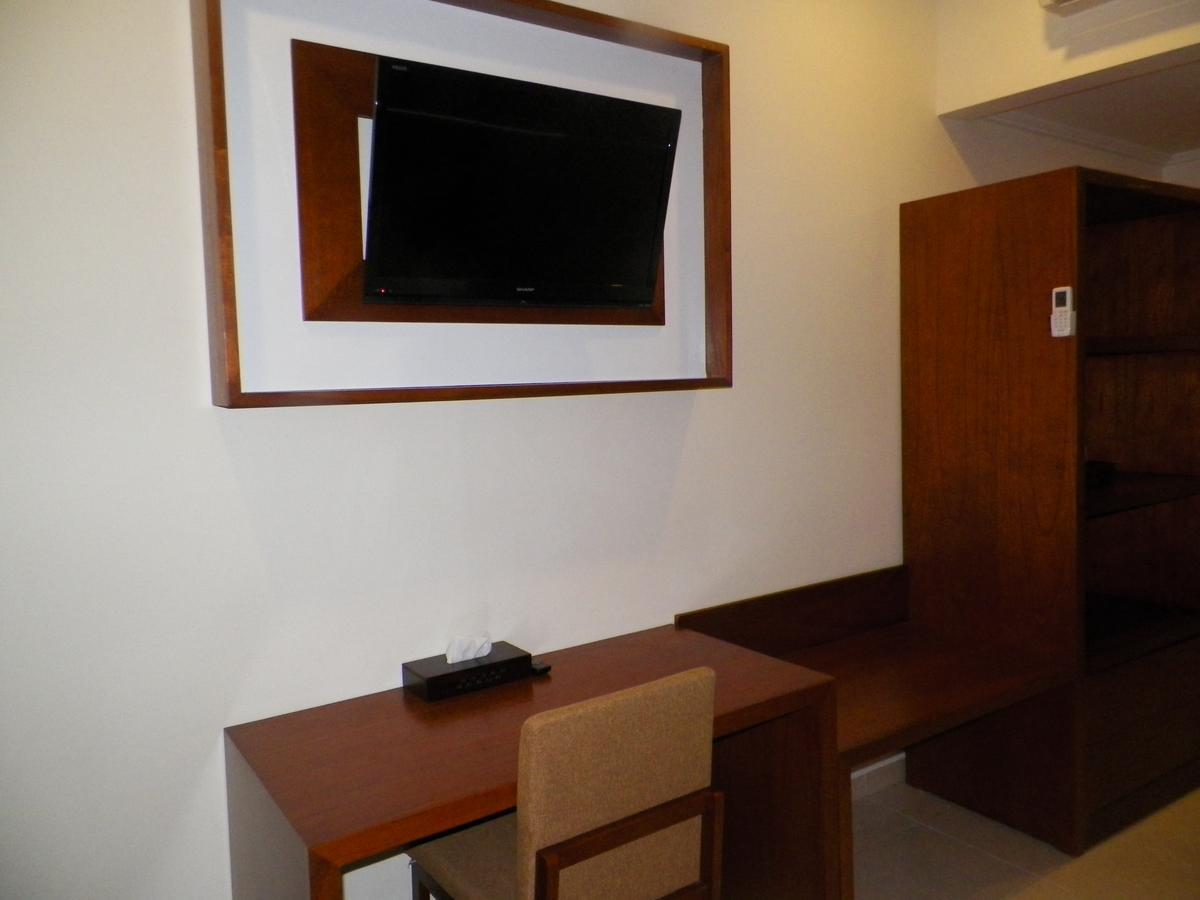 Multazam Hotel Solo Zewnętrze zdjęcie