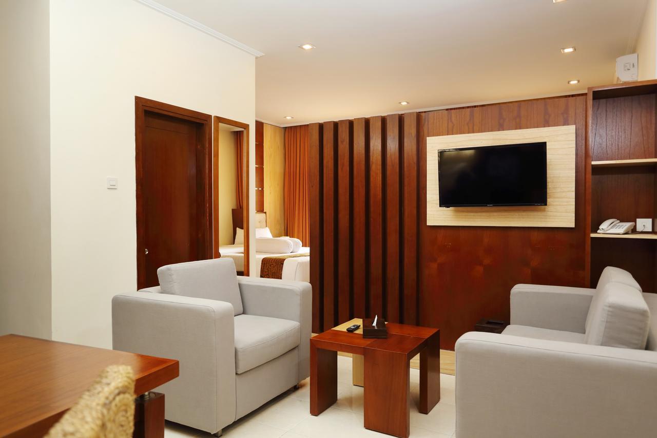 Multazam Hotel Solo Zewnętrze zdjęcie