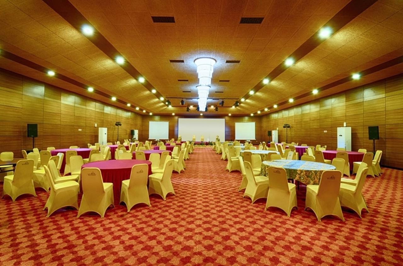 Multazam Hotel Solo Zewnętrze zdjęcie